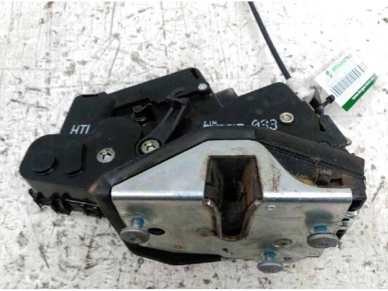 Recambio de cerradura puerta trasera izquierda para bmw serie 3 berlina (e46) 2.0 24v referencia OEM IAM   