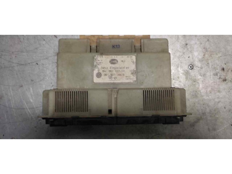 Recambio de mando climatizador para volkswagen golf iv berlina (1j1) 1.9 tdi referencia OEM IAM 3B1907044B  