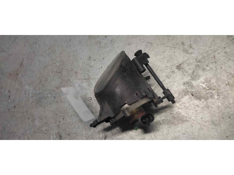 Recambio de faro antiniebla derecho para volvo c30 d5 kinetic referencia OEM IAM   2 PINS
