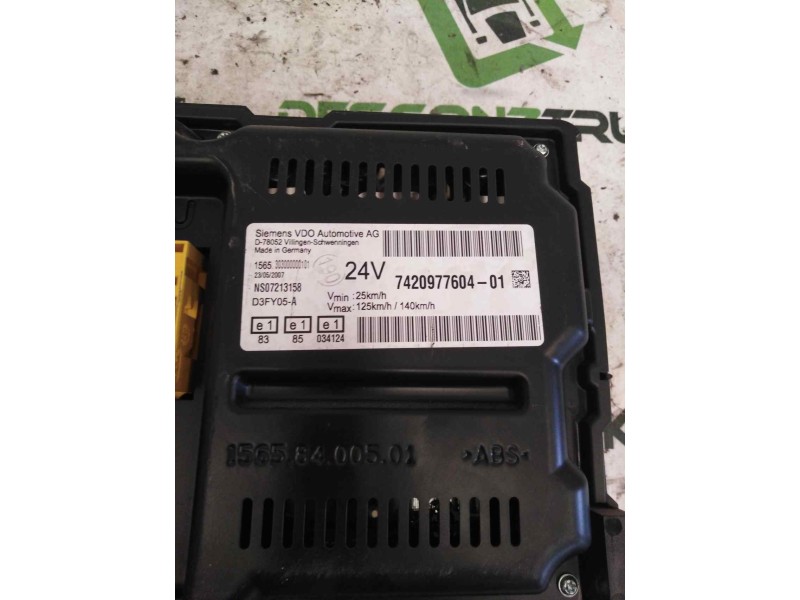 Recambio de cuadro instrumentos para renault magnum ab 2005 12.8 diesel referencia OEM IAM 7420977604 7422185288 