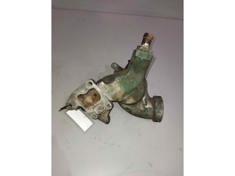 Recambio de termostato para volvo fl xxx fg 4x2 cabina para grupos (l4h1c) referencia OEM IAM 21142074 21061992 