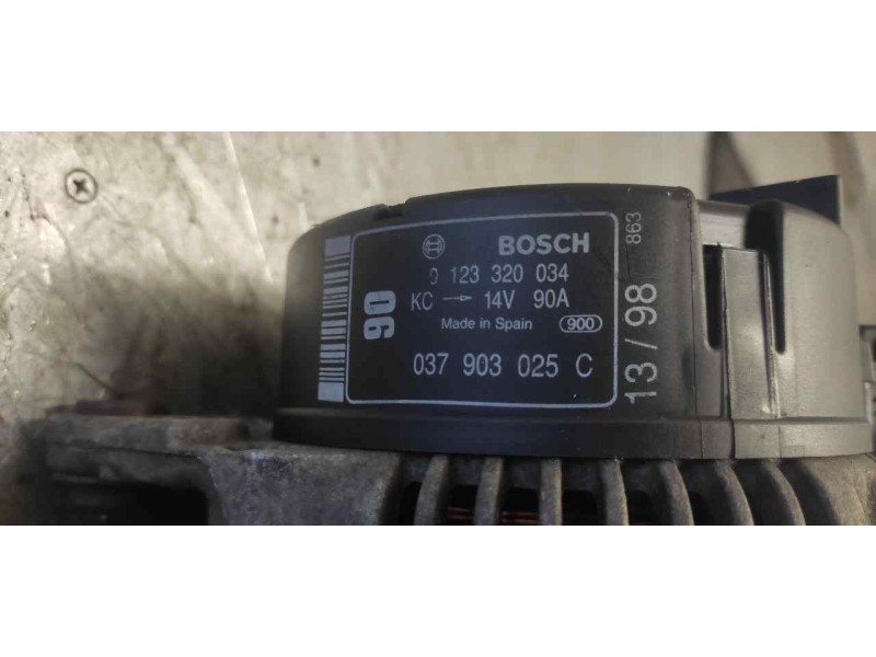 Recambio de alternador para volkswagen golf iv berlina (1j1) básico referencia OEM IAM 0123320034 037903025C BOSCH