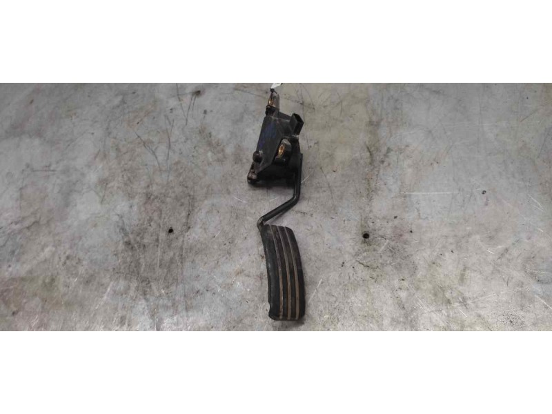 Recambio de potenciometro pedal para renault kangoo profesional referencia OEM IAM 8200436864 6 PINS 