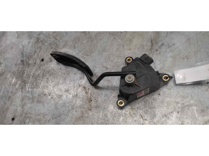 Recambio de potenciometro pedal para renault kangoo profesional referencia OEM IAM 8200436864 6 PINS 