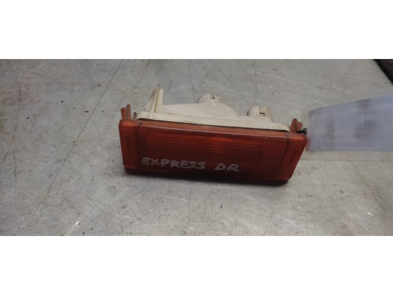 Recambio de piloto delantero derecho para renault rapid/express (f40) 1.1 referencia OEM IAM   