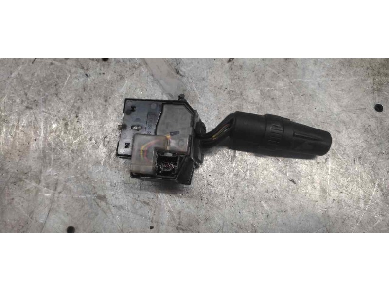 Recambio de mando intermitentes para mazda 5 berl. (cr) 2.0 crtd active+ (105kw) referencia OEM IAM 17D682  