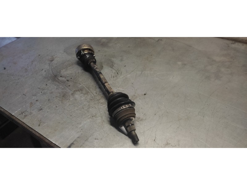 Recambio de transmision delantera izquierda para volkswagen golf iv berlina (1j1) básico referencia OEM IAM   