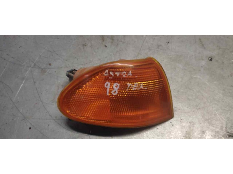 Recambio de piloto delantero derecho para opel astra f berlina 1.4 cat (2h6) referencia OEM IAM   