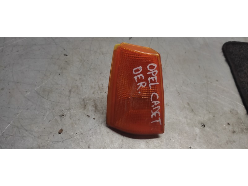 Recambio de piloto delantero derecho para opel kadett e 1.3 referencia OEM IAM   