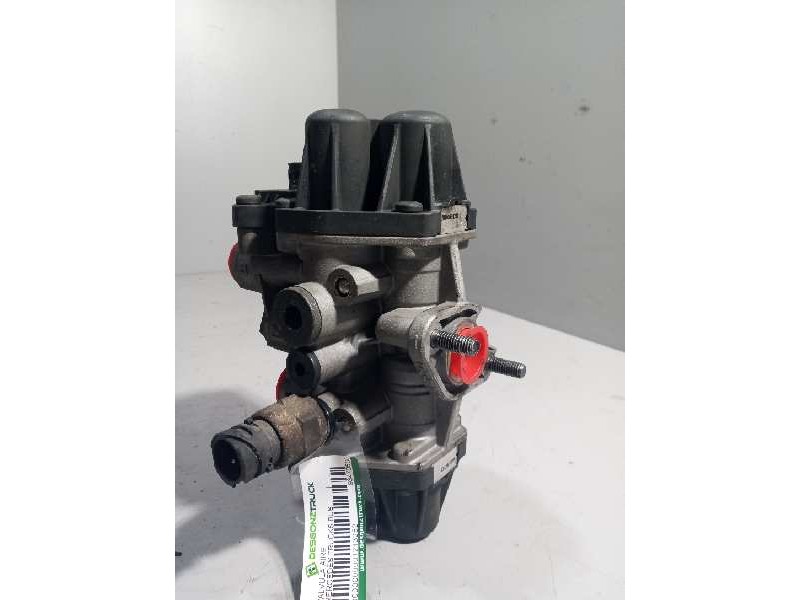 Recambio de valvula aire para mercedes trucks bus ..... referencia OEM IAM 9347050050  VALVULA SEXTUPLE