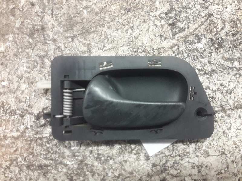 Recambio de maneta interior delantera izquierda para renault laguna (b56) 1.6 referencia OEM IAM 7700823286N 92000006A 92000014L