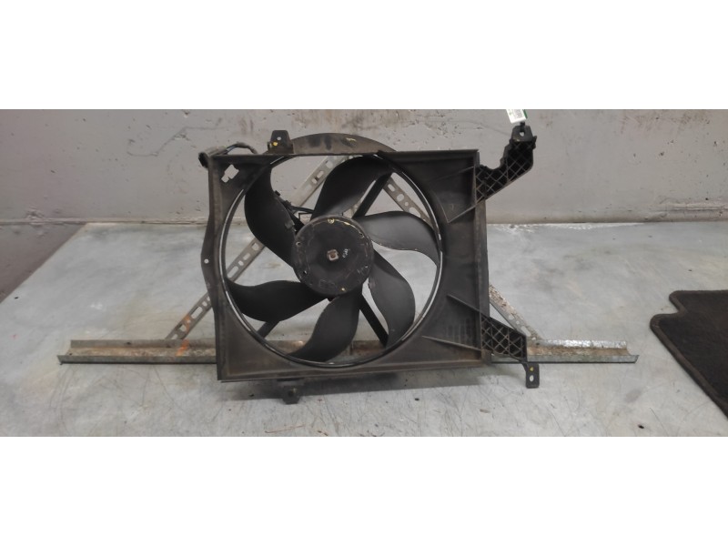 Recambio de electroventilador para mitsubishi carisma berlina 5 (da0) 1900 di-d comfort referencia OEM IAM 8240276  