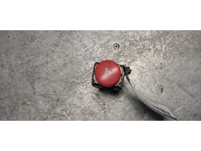 Recambio de warning para seat leon (1p1) 1.9 tdi referencia OEM IAM 5P0953235A 4 PINS 