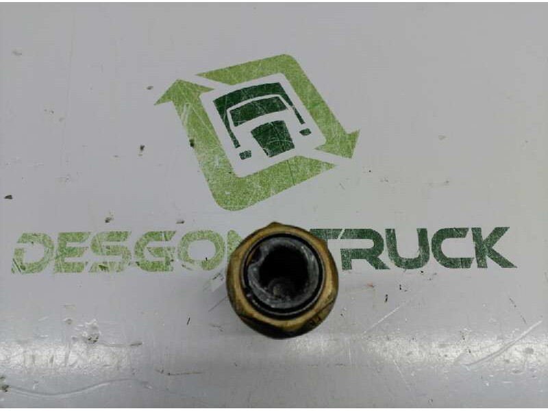 Recambio de buje trasero izquierdo para citroën xsara picasso 1.6 hdi 110 exclusive referencia OEM IAM   