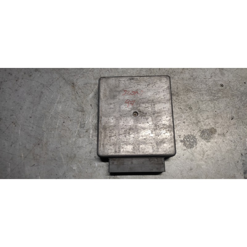 Recambio de centralita motor uce para ford fiesta berlina 1.8 diesel cat referencia OEM IAM 96FB12A650FC  