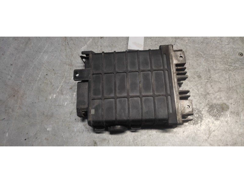 Recambio de centralita motor uce para seat toledo (1l) 1.6 referencia OEM IAM 0280000736 443907403E 