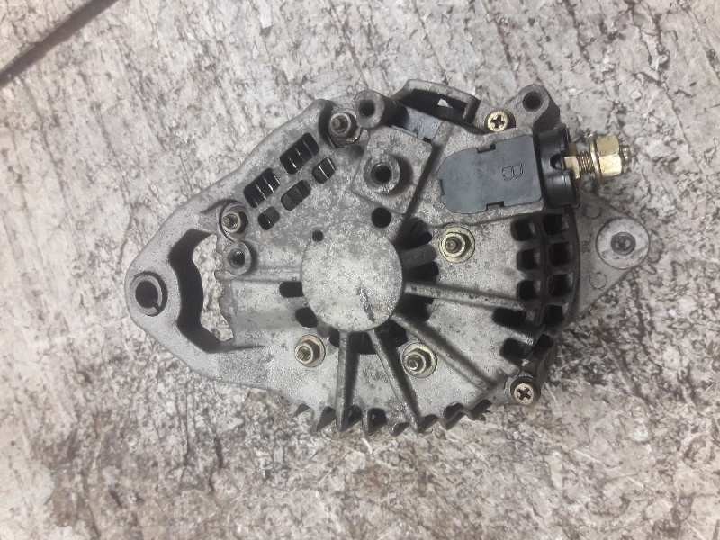 Recambio de alternador para nissan almera (n16/e) ambience referencia OEM IAM 23100BU010 LR180762 