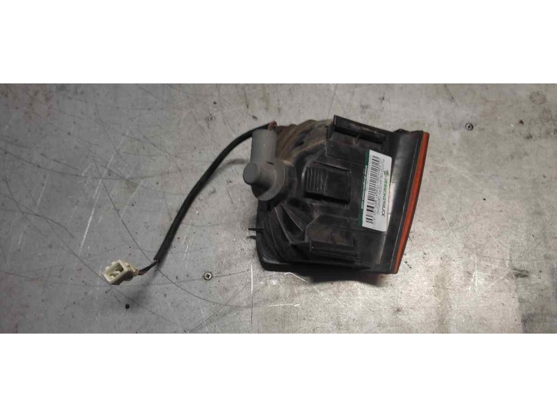 Recambio de piloto delantero derecho para volkswagen passat berlina (312) 1.6 referencia OEM IAM   