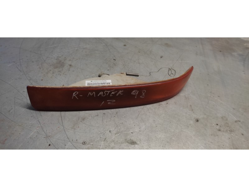 Recambio de piloto delantero izquierdo para renault master caja abierta/chasis ab ´98 2.2 diesel referencia OEM IAM   