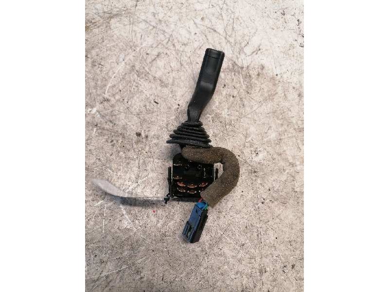 Recambio de mando intermitentes para opel astra g cabrio referencia OEM IAM 90560990 10/4 PINS 