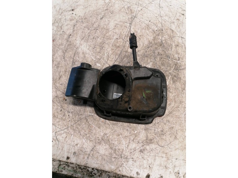 Recambio de tapa exterior combustible para renault clio iii authentique referencia OEM IAM 8200383466  