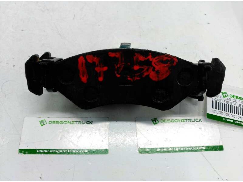 Recambio de pastillas de freno delanteras para ford fiesta berl./courier surf referencia OEM IAM   