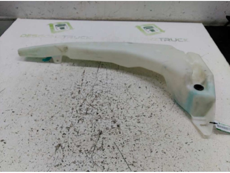 Recambio de deposito limpia para ford tourneo connect (tc7) familiar referencia OEM IAM 2T1417618AB  