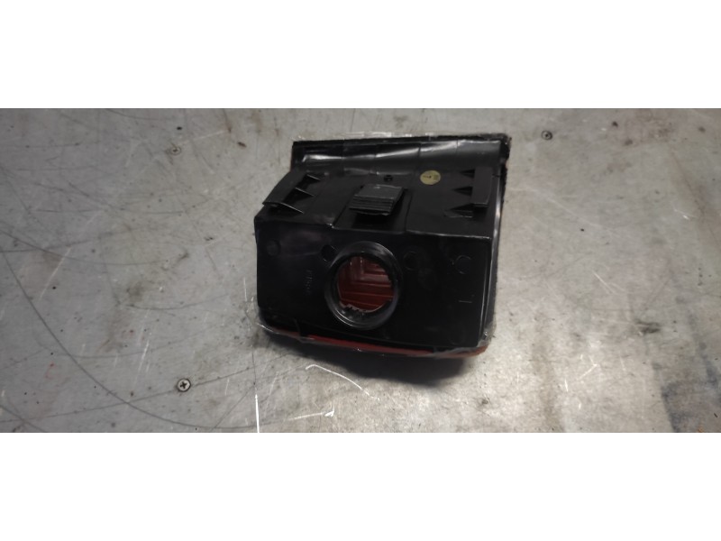 Recambio de piloto delantero izquierdo para volkswagen passat berlina (3a2) 1.6 referencia OEM IAM   