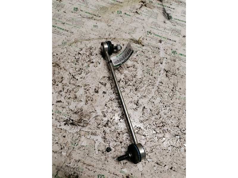Recambio de bieleta barra estabilizadora delantera para volkswagen polo (9n3) advance referencia OEM IAM 6Q0411315Q  