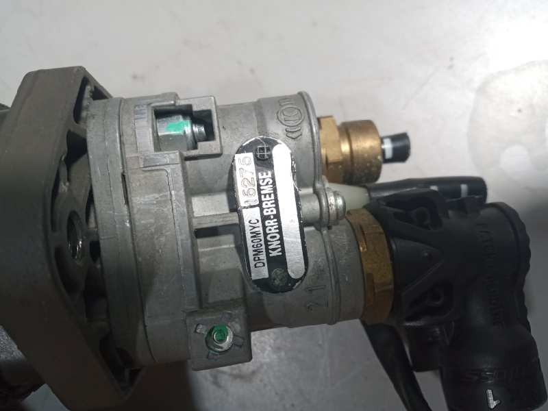 Recambio de palanca freno de mano para iveco stralis (as) 11.1 diesel referencia OEM IAM 5801631173 DPM60MYC 