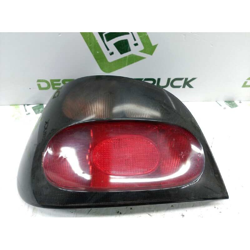 Recambio de piloto trasero izquierdo para renault megane i berlina hatchback (ba0) 1.6e europa referencia OEM IAM 7701040648  