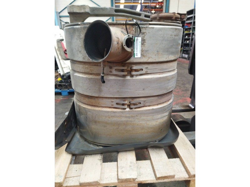 Recambio de catalizador para renault magnum ab 2005 12.8 diesel referencia OEM IAM 7420579353  