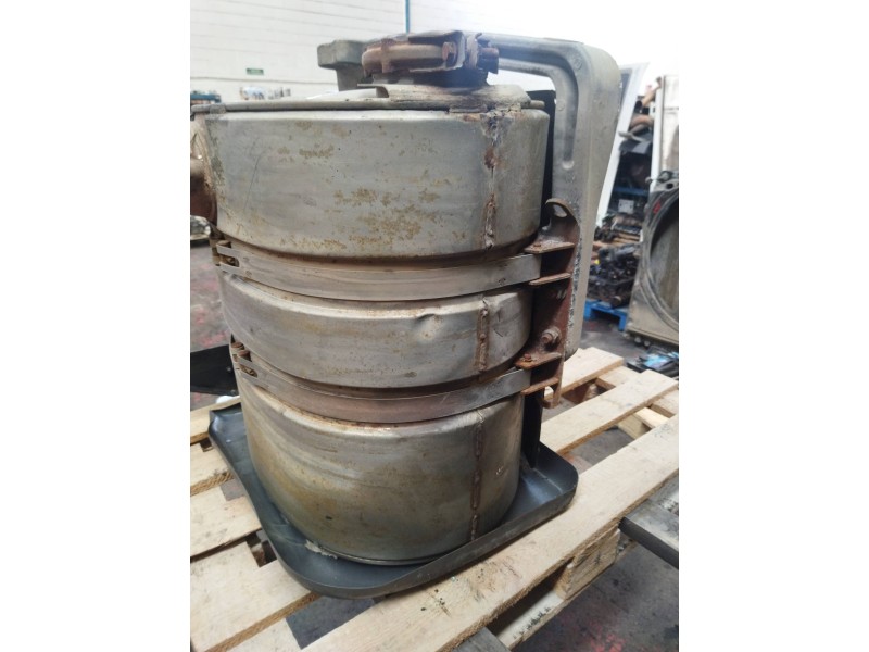 Recambio de catalizador para renault magnum ab 2005 12.8 diesel referencia OEM IAM 7420579353  