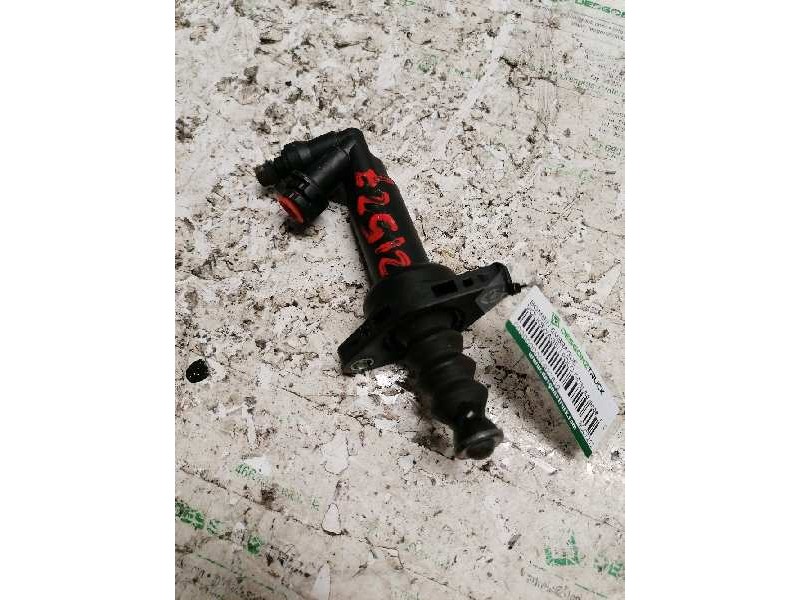Recambio de bombin embrague para volkswagen polo (9n3) advance referencia OEM IAM 6Q0721261E  