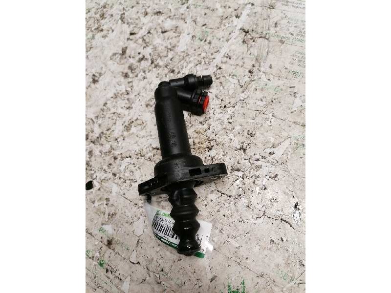 Recambio de bombin embrague para volkswagen polo (9n3) advance referencia OEM IAM 6Q0721261E  