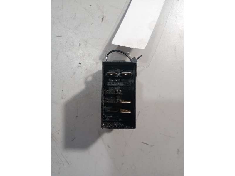 Recambio de interruptor para iveco stralis (as) 11.1 diesel referencia OEM IAM 504362177  