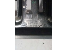 Recambio de embellecedor interior central para iveco stralis (as) 11.1 diesel referencia OEM IAM 504309993   2