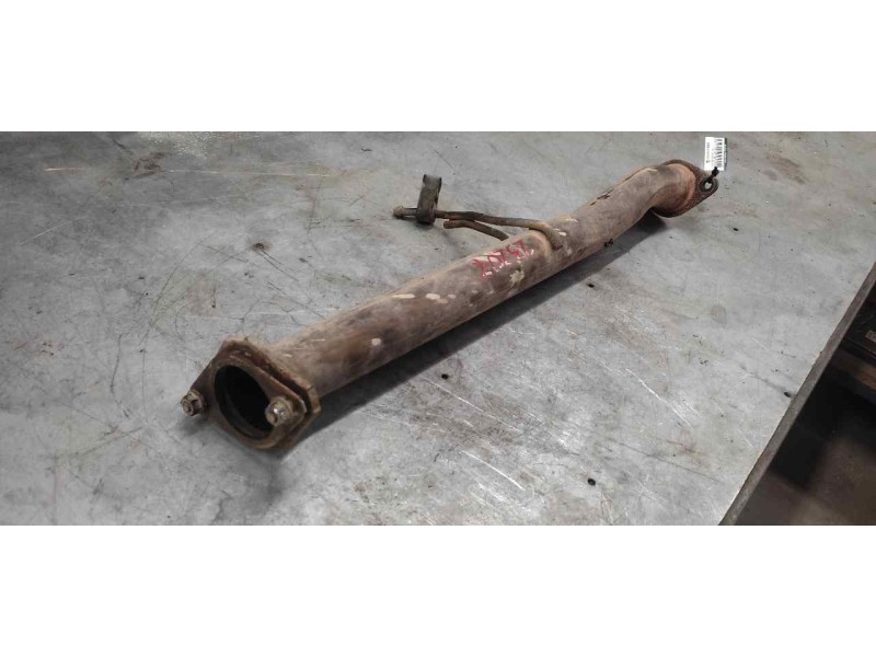 Recambio de tubo escape central para nissan x-trail (t30) sport referencia OEM IAM   