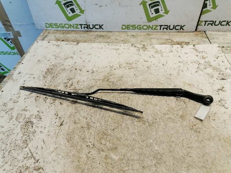 Recambio de brazo limpia delantero izquierdo para nissan micra (k12e) acenta referencia OEM IAM   