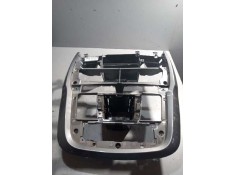 Recambio de embellecedor interior central para iveco stralis (as) 11.1 diesel referencia OEM IAM 504321643  