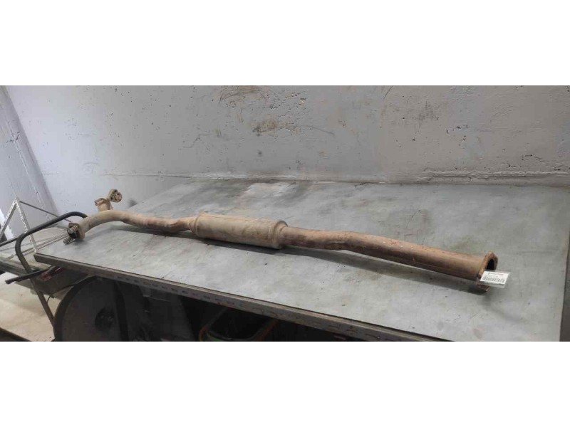 Recambio de tubo escape central para nissan x-trail (t30) sport referencia OEM IAM   