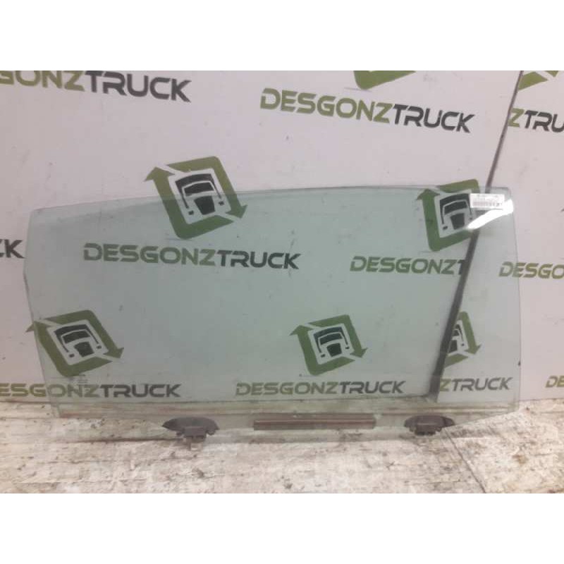 Recambio de luna trasera derecha para toyota corolla verso (r1) 1.8 luna referencia OEM IAM   