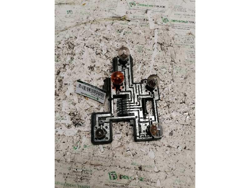 Recambio de portalamparas para opel vectra b berlina básico referencia OEM IAM   6 PINS