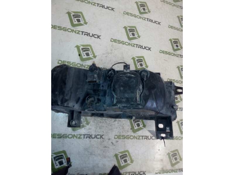 Recambio de faro derecho para renault trucks mascott 90 (86cv) referencia OEM IAM   
