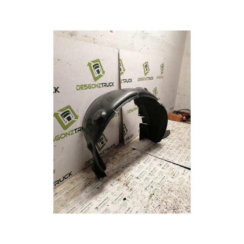 Recambio de paso rueda izquierdo para renault espace iv (jk0) grand espace initiale referencia OEM IAM 8200101016 TRASERO 