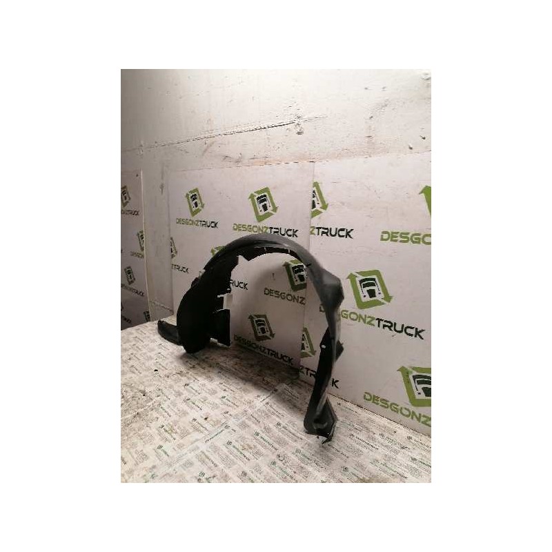 Recambio de paso rueda derecho para renault espace iv (jk0) grand espace initiale referencia OEM IAM 8200101017 TRASERO 