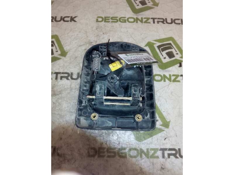 Recambio de maneta exterior delantera derecha para renault trucks mascott 90 (86cv) referencia OEM IAM   