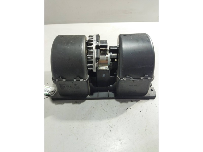 Recambio de motor calefaccion para volvo fh xxx 12.8 diesel referencia OEM IAM 20926019  