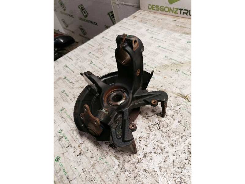 Recambio de mangueta delantera izquierda para volkswagen polo (9n3) advance referencia OEM IAM 6Q0253  