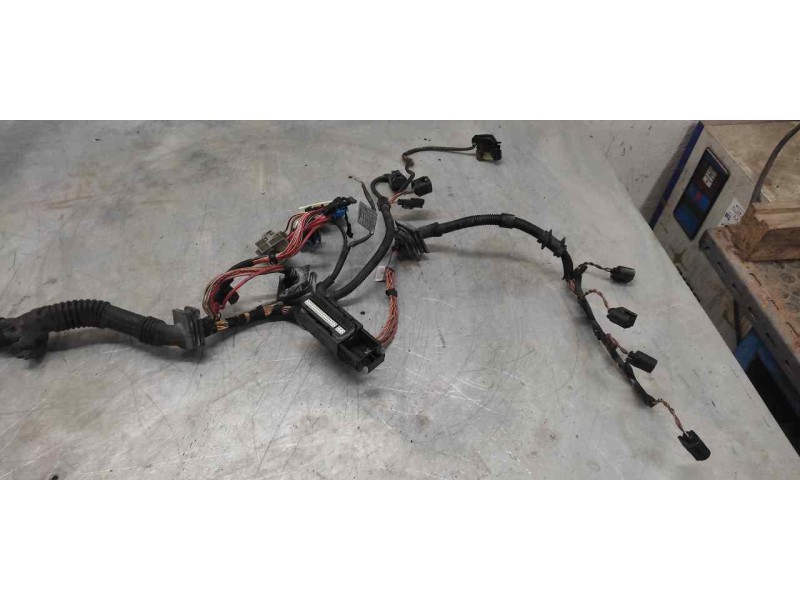 Recambio de instalacion electrica para bmw serie 1 berlina (e81/e87) 120d referencia OEM IAM 779682801  